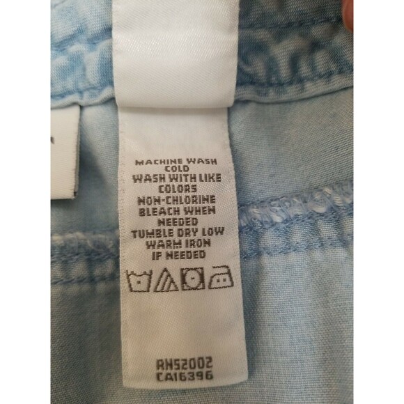 VILLAGER BY LIZ CLAIBORNE WOMENS PANTS BLUE 12 CROPPED CAPRIS CASUAL COMFORT - Picture 3 of 11